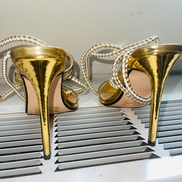 Never worn before. Vegan leather, rope tie accent for a Greek goddess look. - Picture 5 of 6